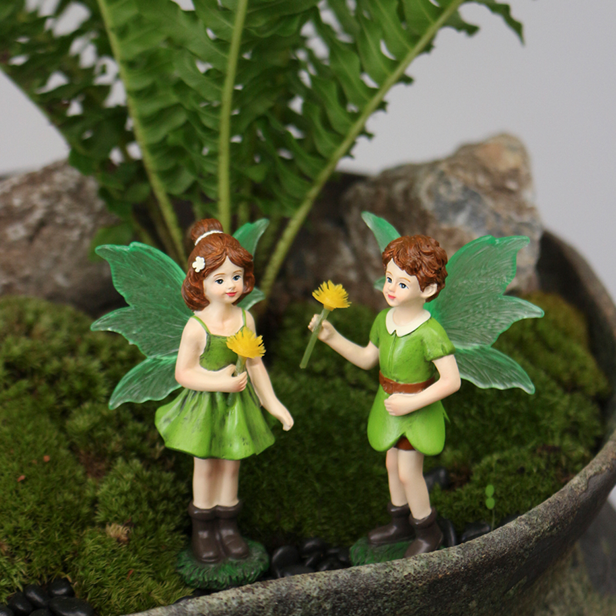 2pcs Spring Green Fluorescent  - Bonsai Garden World recension och pris